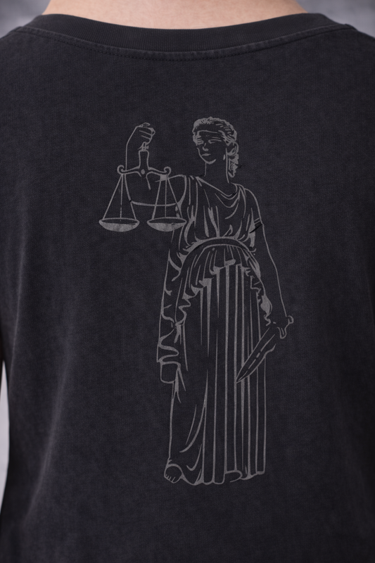 Artemis Minimal Standard Shoulder T-Shirt