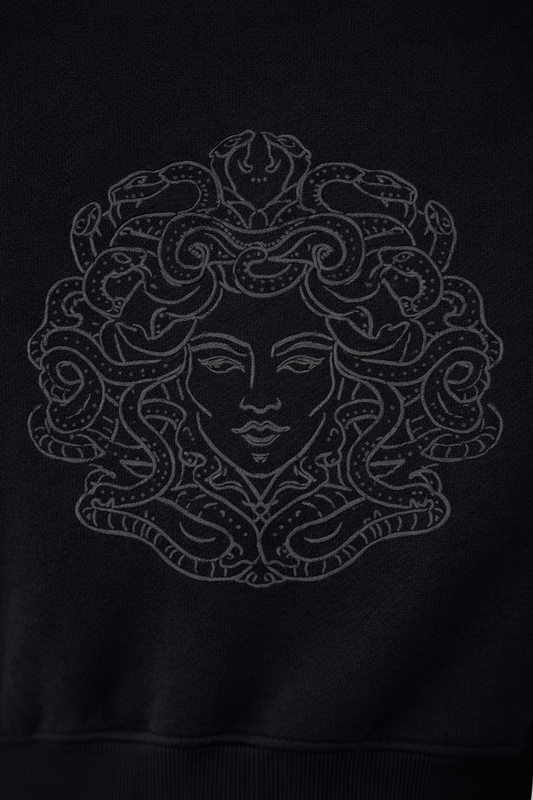 Medusa Minimal Washed Cropped Sweatshirt